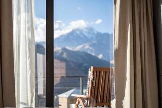 Лоджи Landscapes Hotel Степанцминда Двухместный номер Делюкс с 1 кроватью или 2 отдельными кроватями и балконом-13