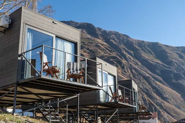 Лоджи Landscapes Hotel Степанцминда-19
