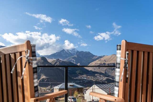 Лоджи Landscapes Hotel Степанцминда-31